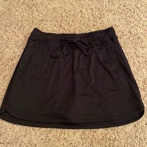 Callaway black tennis/golf skirt. it was worn once and was too small.